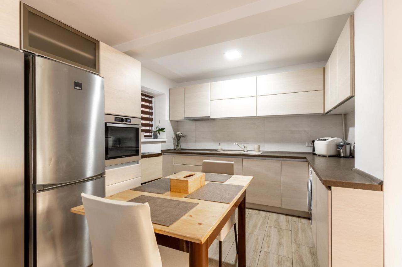 Downtown Premium Villa Brasov Luaran gambar