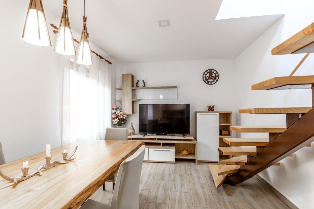 Downtown Premium Villa Brasov Luaran gambar